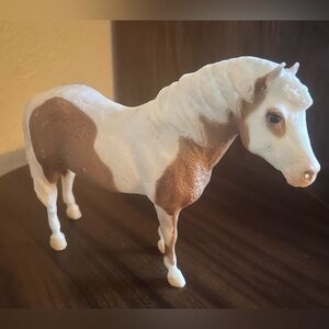 Breyers Misty of Chincoteague horse!